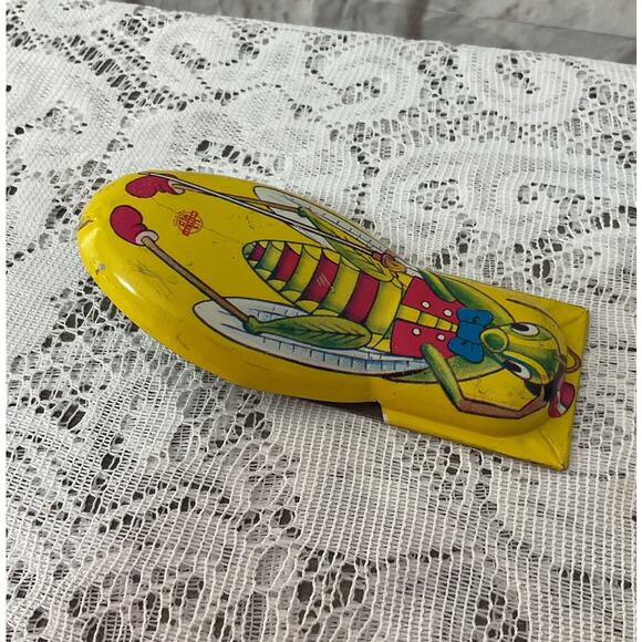 VTG Tin Litho Grasshopper/Cricket Clicker Toy Noise/Maker Toy, U.S. Toy Mfg. Co. - Picture 3 of 5